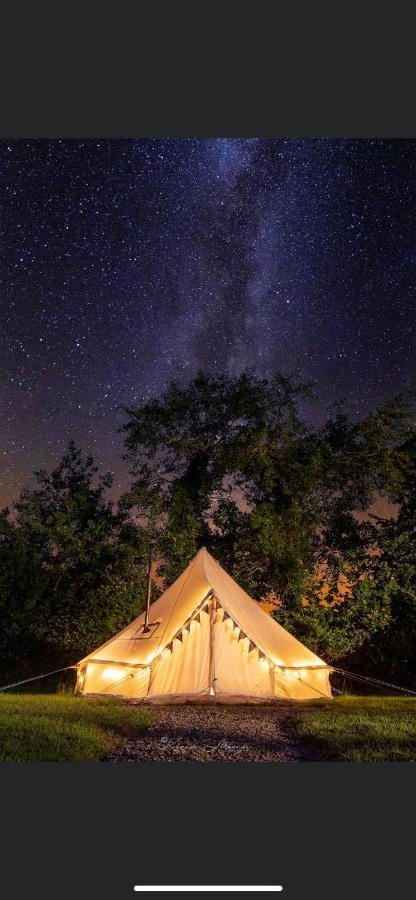 Oakwell Holiday Village Ramelton Eksteriør billede