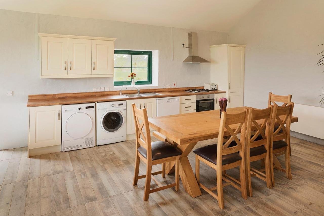 Oakwell Holiday Village Ramelton Eksteriør billede